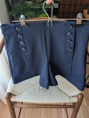 Anne Taylor Factory "The High Waisted Short" Nautical